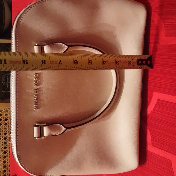 NWOT Michael Kors Cindy Medium Saffiano Leather Dome Satchel, Pink - Picture 7 of 9